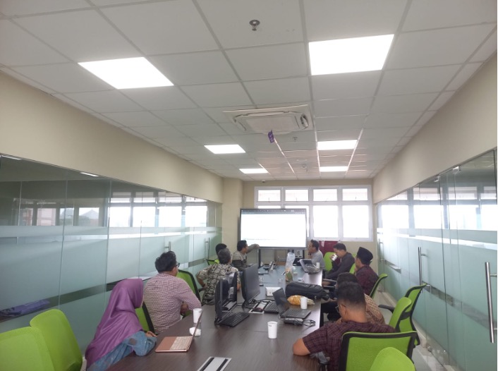 UPT PJJ Menyelenggarakan Sinkronisasi Data Mahasiswa Baru PJJ Bersama PUSTIKOM UINSSC